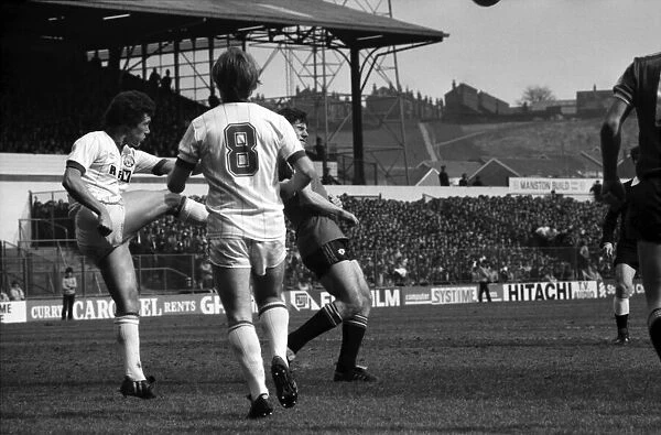 Leeds United 0 v. Manchester United 0. April 1982 MF06-22-105 Local Caption