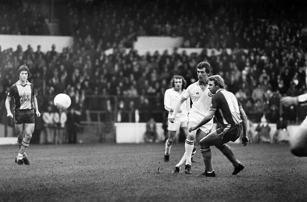 Leeds United 0 v. Southampton 3. Division One Football. January 1981 MF01-07-030