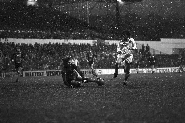 Leeds United 0 v. Southampton 3. Division One Football. January 1981 MF01-07-059