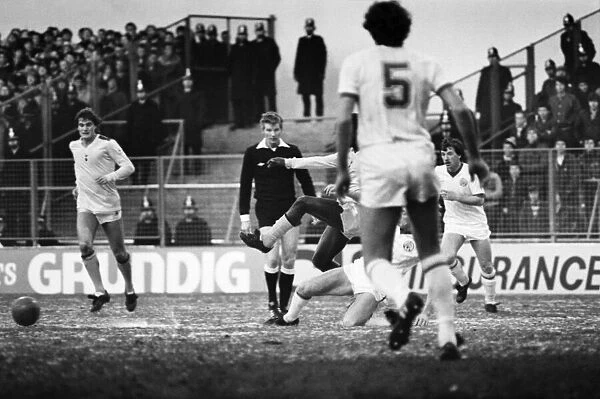 Leeds United 0 v. Tottenham Hotspur 0. Decemebr 1981 MF04-04-003