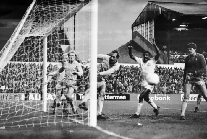 Framed Print : Leeds United 1 v. Coventry 1. F. A Cup. January 1981 MF01-02-010 Framed Print : Leeds United 1 v. Coventry 1. F. A Cup. January 1981 MF01-02-010