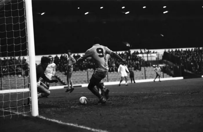 Framed Print : Leeds United 1 v. Coventry 1. F. A Cup. January 1981 MF01-02-070