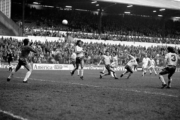 Leeds United 1 v. Norwich City 0. Division One Football. January 1981 MF01-18-054