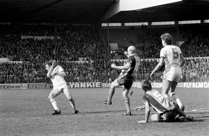 Framed Print : Leeds United 1 v. Southampton 3. April 1982 MF06-30-003 Local Caption Division 1 Framed Print : Leeds United 1 v. Southampton 3. April 1982 MF06-30-003 Local Caption Division 1