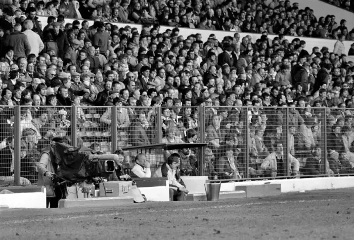 Framed Print : Leeds United 1 v. Southampton 3. April 1982 MF06-30-032 Local Caption Division 1 Framed Print : Leeds United 1 v. Southampton 3. April 1982 MF06-30-032 Local Caption Division 1