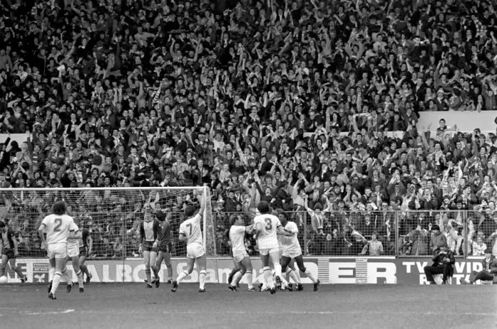 Framed Print : Leeds United 1 v. Southampton 3. April 1982 MF06-30-025 Local Caption Division 1