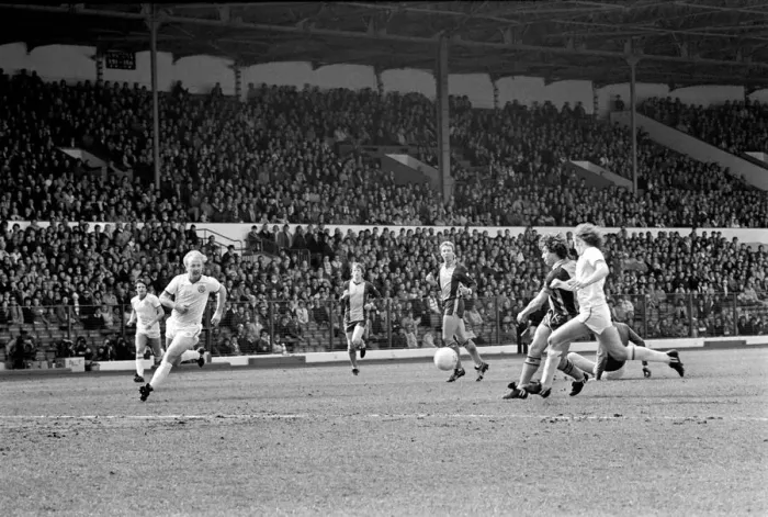 Framed Print : Leeds United 1 v. Southampton 3. April 1982 MF06-30-007 Local Caption Division 1 Framed Print : Leeds United 1 v. Southampton 3. April 1982 MF06-30-007 Local Caption Division 1