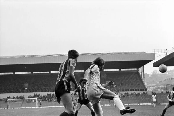 Leeds United 1 v. Stoke City 3. Division One Football. February 1981 MF01-29-112
