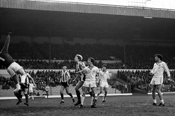 Leeds United 1 v. Stoke City 3. Division One Football. February 1981 MF01-29-119