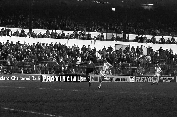 Leeds United 1 v. Stoke City 3. Division One Football. February 1981 MF01-29-079
