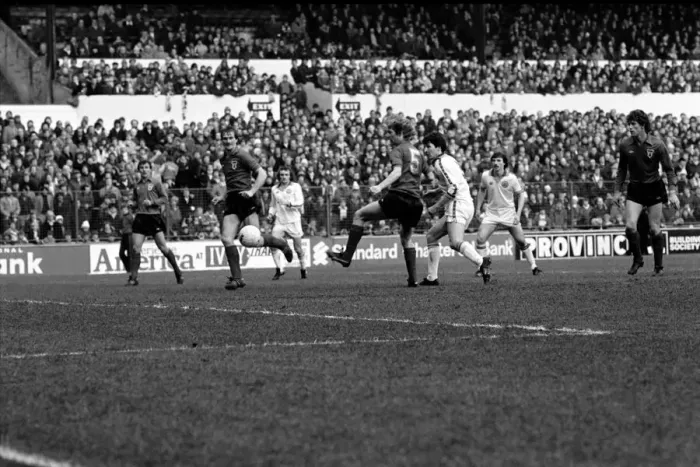 Framed Print : Leeds United 1 v. Sunderland 0. Division One Football. February 1981 MF01-33-010 Framed Print : Leeds United 1 v. Sunderland 0. Division One Football. February 1981 MF01-33-010