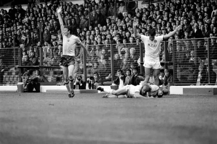Framed Print : Leeds United 1 v. Sunderland 0. Division 1 Football. October 1981 MF04-06-028