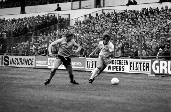Framed Print : Leeds United 1 v. Sunderland 0. Division 1 Football. October 1981 MF04-06-071 Framed Print : Leeds United 1 v. Sunderland 0. Division 1 Football. October 1981 MF04-06-071