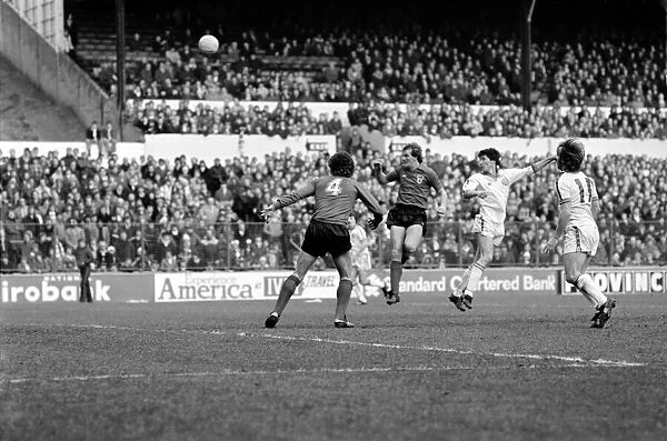 Leeds United 1 v. Sunderland 0. Division One Football. February 1981 MF01-33-028