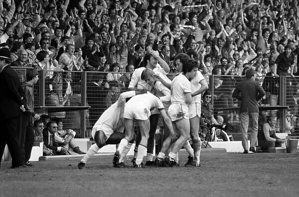 Leeds United 2. v. Brighton and Hove Albion 1. Division 1 Football. May 1982 MF07-01-045