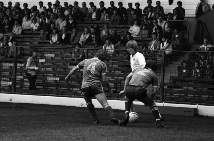 Framed Print : Leeds United 2. v. Brighton and Hove Albion 1. Division 1 Football. May 1982 MF07-01-033 Framed Print : Leeds United 2. v. Brighton and Hove Albion 1. Division 1 Football. May 1982 MF07-01-033