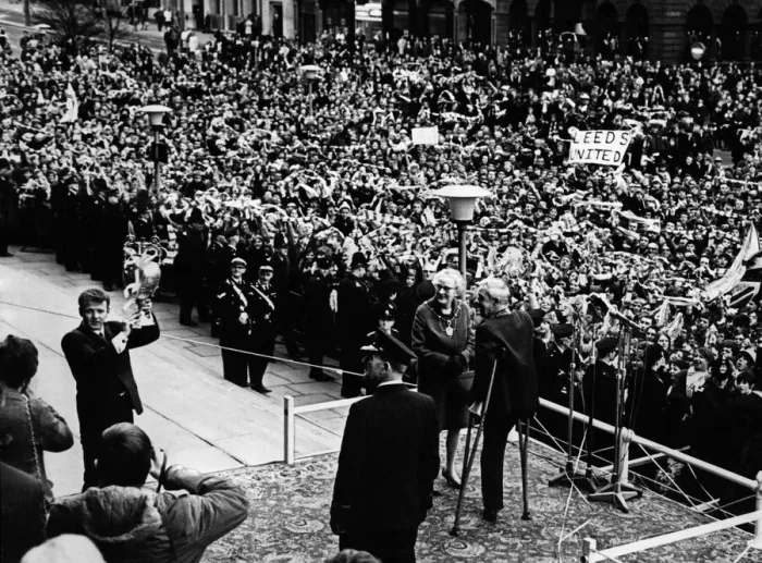 Framed Print : Leeds United Civic Reception. Captain Billy Bremner holds the Championship Trophy Framed Print : Leeds United Civic Reception. Captain Billy Bremner holds the Championship Trophy