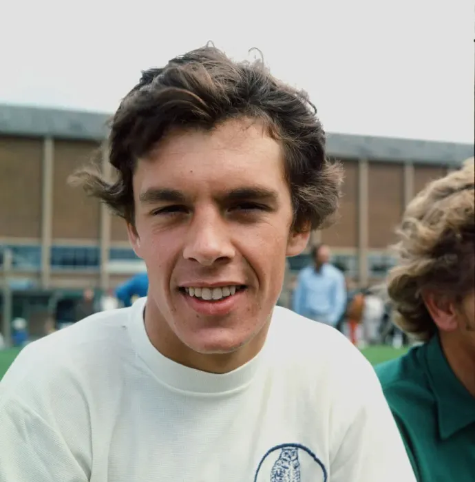 Framed Print : Leeds United footballer Joe Jordon seen here during training August 1971 b Framed Print : Leeds United footballer Joe Jordon seen here during training August 1971 b