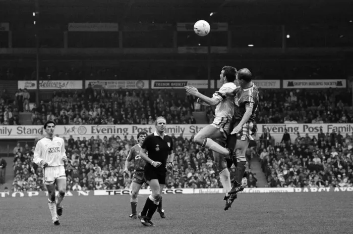 Framed Print : Leeds United v Liverpool. Final score 5-4 to Liverpool, League Division One, Elland Road