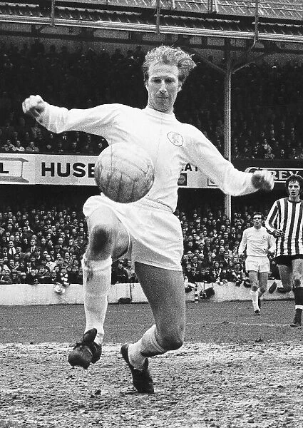 Leeds Uniteds Jack Charlton in action against Southampton during their league match