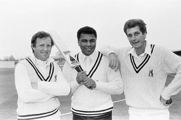 From left to right John Emburey, Muhammad Ali and Bob Willis