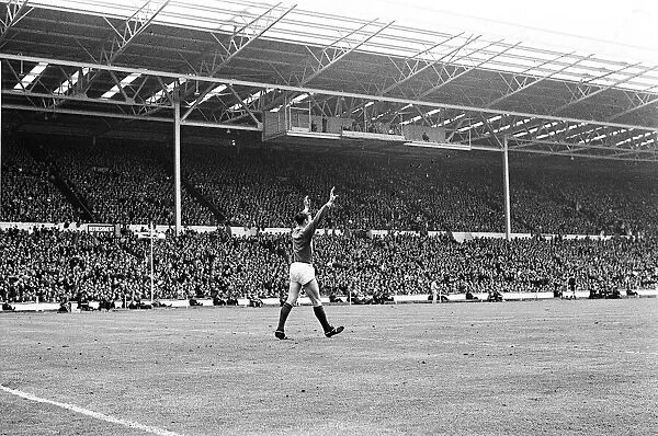 Leicester City 1-3 Manchester United 1963 FA Cup Final 25  /  5  /  1963