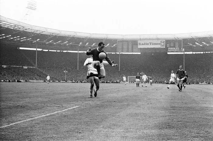 Framed Print : Leicester City 1-3 Manchester United 1963 FA Cup Final 25 / 5 / 1963 Framed Print : Leicester City 1-3 Manchester United 1963 FA Cup Final 25 / 5 / 1963