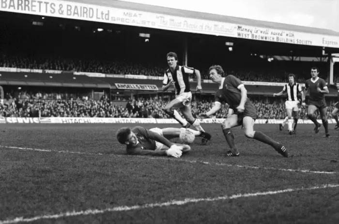 Framed Print : Leicester City 1 v. Manchester United 0. Division One FootballFebruary 1981 MF01-22-107 Framed Print : Leicester City 1 v. Manchester United 0. Division One FootballFebruary 1981 MF01-22-107