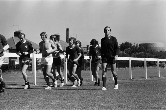 Framed Print : Leicester City manager Jimmy Bloomfield takes a training session. 29th July 1971 Framed Print : Leicester City manager Jimmy Bloomfield takes a training session. 29th July 1971