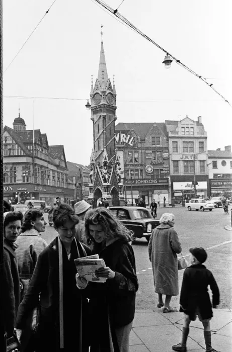 Framed Print : Leicester fans in the city centre reading the newspapers eager to hear of any news before Framed Print : Leicester fans in the city centre reading the newspapers eager to hear of any news before