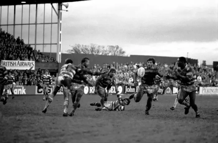 Framed Print : Leigh v. Wigan. Sport Rugby League. December 1985 PR-03-036