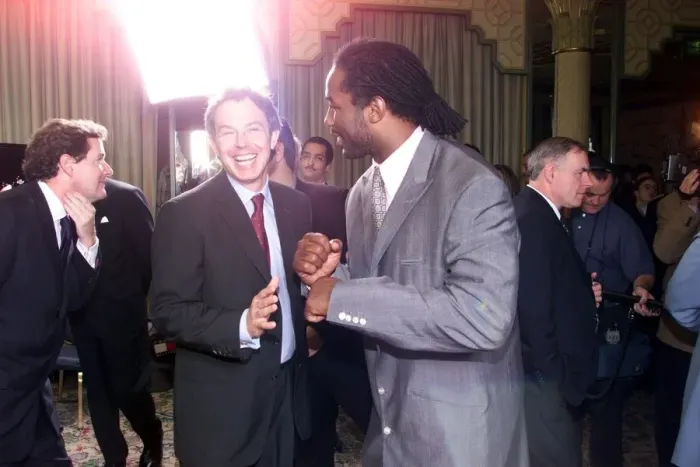 Framed Print : Lennox Lewis boxer with Tony Blair Prime Minister May 1999 at the Mirror Pride of Framed Print : Lennox Lewis boxer with Tony Blair Prime Minister May 1999 at the Mirror Pride of