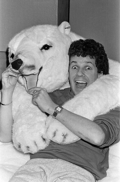 Leo Sayer preparing for his new BBC TV show. 16th January 1984