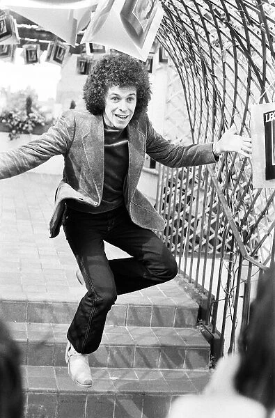 Leo Sayer at a press reception at Wedgies nightclub in the Kings Road, London