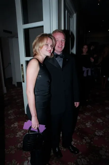 Framed Print : Les Dennis Comedian  /  TV Presenter September 98 Arriving at the TV Quick Awards in