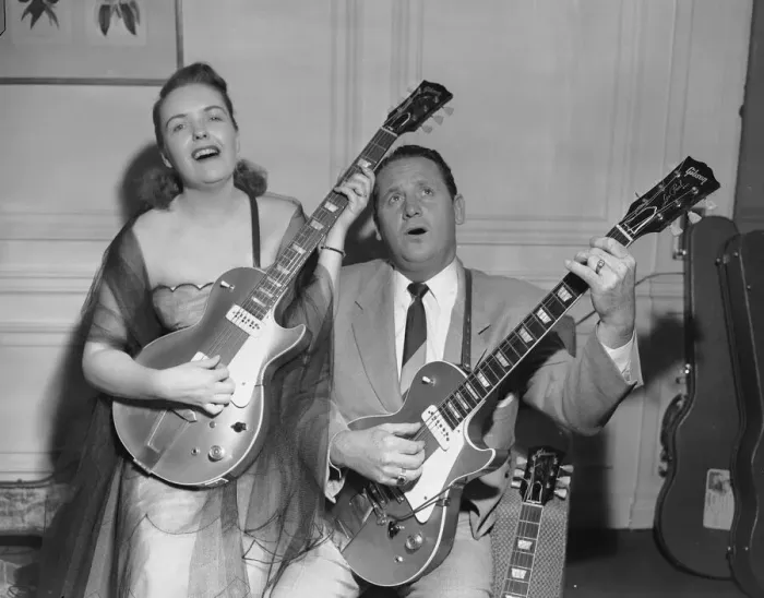 Framed Print : Les Paul singer, songwriter, guitarist & inventor pictured [performing with wife Mary Framed Print : Les Paul singer, songwriter, guitarist & inventor pictured [performing with wife Mary