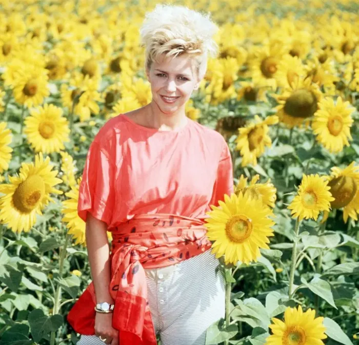 Framed Print : Leslie Ash actress in the French countryside dbase MSI A©mirrorpix Framed Print : Leslie Ash actress in the French countryside dbase MSI A©mirrorpix