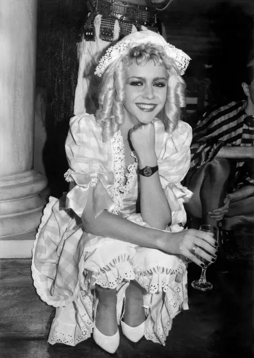 Framed Print : Leslie Ash. April 1982 P003660 Framed Print : Leslie Ash. April 1982 P003660