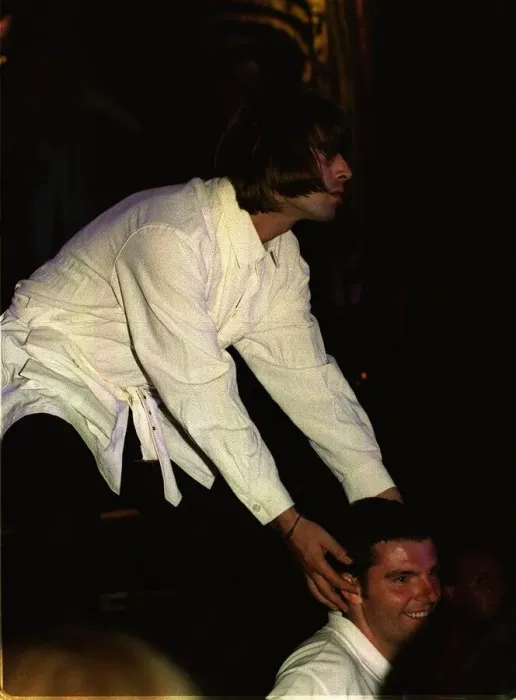 Framed Print : Liam Gallagher of Oasis at their Knebworth concert 1996 Framed Print : Liam Gallagher of Oasis at their Knebworth concert 1996