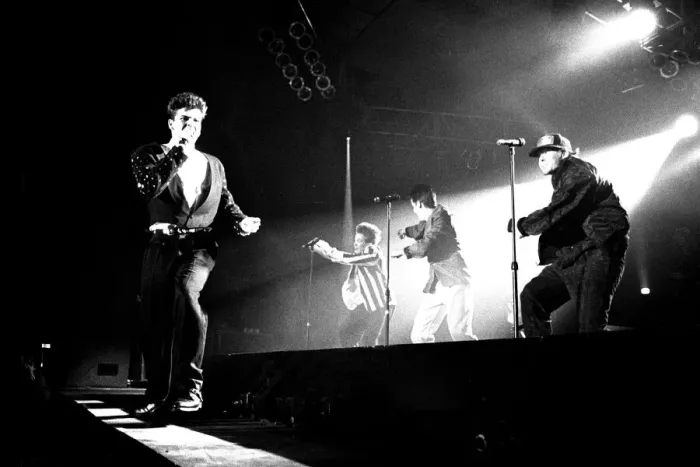 Framed Print : Lib - Boy Band New Kids on the Block perform at Whitley Bay Ice Rink 27 April 1990