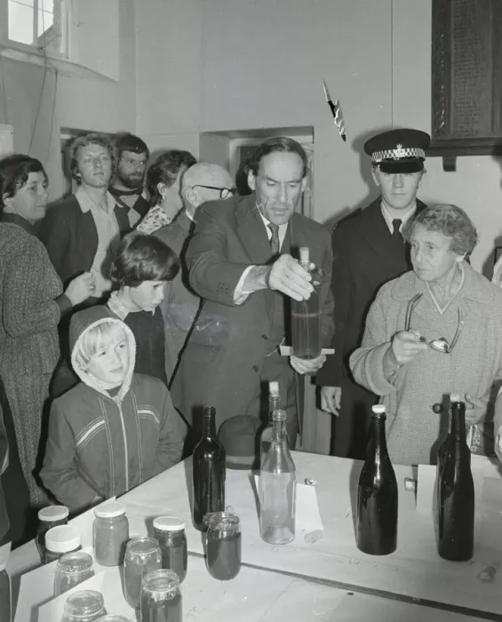 Framed Print : Liberal Party leader Jeremy Thorpe looking at bottles as he visits a flower show Framed Print : Liberal Party leader Jeremy Thorpe looking at bottles as he visits a flower show