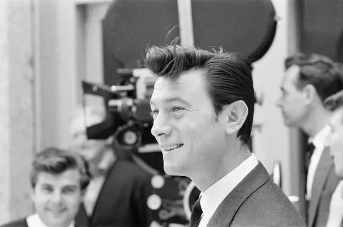 Framed Print : Life at the Top, 1965 film, on location filming around The Economist building in St James