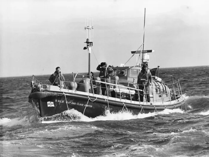 Framed Print : The Lifeboat Guy and Claire Hunter. 46. 90 feet (14. 30 m)
