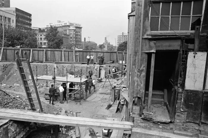 Framed Print : The lifting of the Old Shambles in the centre of Manchester begins with a lift of about Framed Print : The lifting of the Old Shambles in the centre of Manchester begins with a lift of about