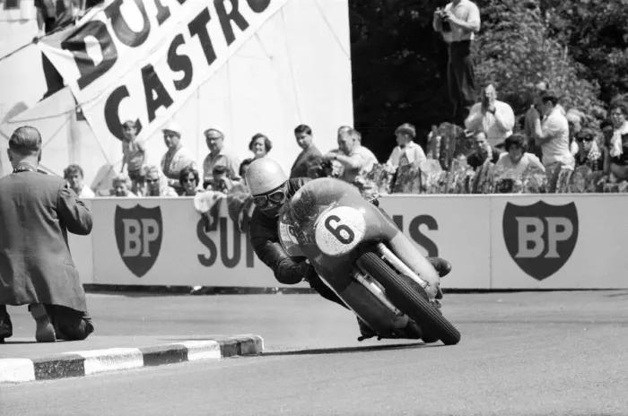 Framed Print : Lightweight 250cc race, Isle of Man. Gary Hocking. 4th June 1962 Framed Print : Lightweight 250cc race, Isle of Man. Gary Hocking. 4th June 1962