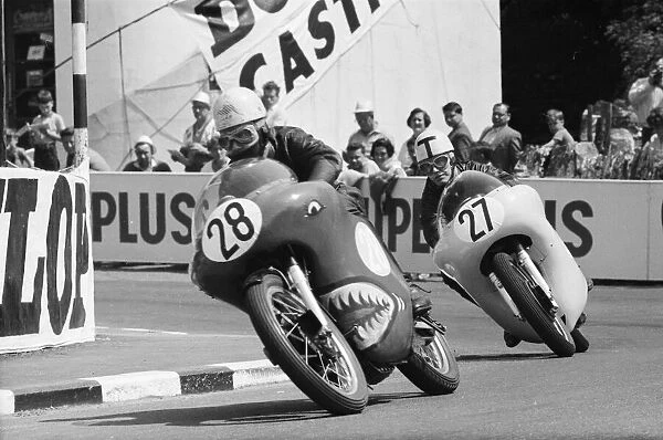 Lightweight 250cc race, Isle of Man. 4th June 1964
