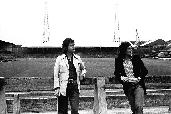 The Likely Lad is back in Toon - no not Rodney Bewes, its the guy on the right