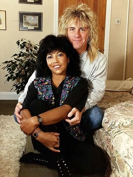 Linda Lewis with boyfriend Saul- October 1989
