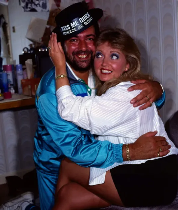 Framed Print : Linda Nolan with her husband Brian Hudson June 1988