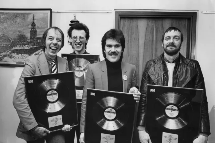 Framed Print : Lindisfarne receive their first platinum disc for the 1971 album Fog on the Tyne Framed Print : Lindisfarne receive their first platinum disc for the 1971 album Fog on the Tyne
